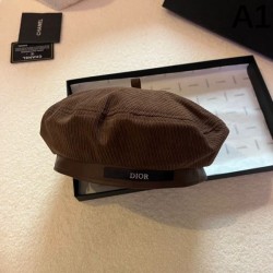 DIOR Dior 2023FW hat with a presence every season