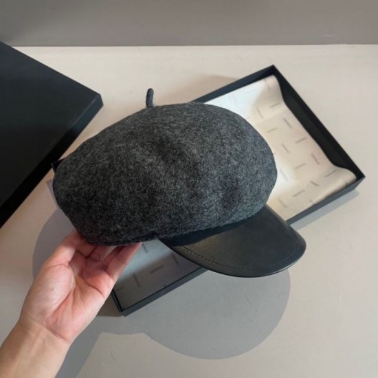 DIOR This is what you need this winter 2023FW hat DIOR This is what you need this winter 2023FW hat