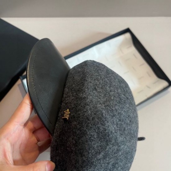 DIOR This is what you need this winter 2023FW hat DIOR This is what you need this winter 2023FW hat