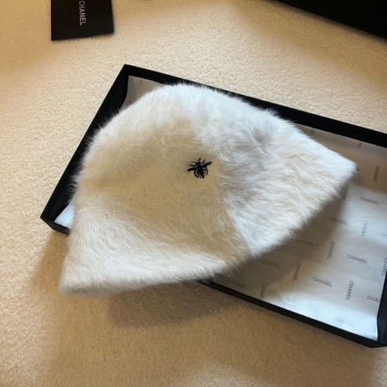 DIOR Dior last fall/winter collection 2023FW hat DIOR Dior last fall/winter collection 2023FW hat