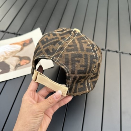 2023SS FENDI Fendi Hat Charm-filled style 2023SS FENDI Fendi Hat Charm-filled style