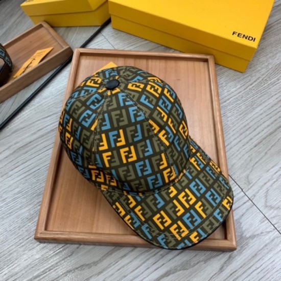 FENDI Fendi 2023SS hat with a sense of fashion this season FENDI Fendi 2023SS hat with a sense of fashion this season