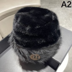 2023FW hat FENDI Unique item that will be the main character