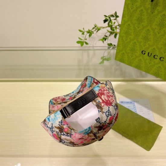 2023FW Hat Dress with a clean impression GUCCI Gucci 2023FW Hat Dress with a clean impression GUCCI Gucci