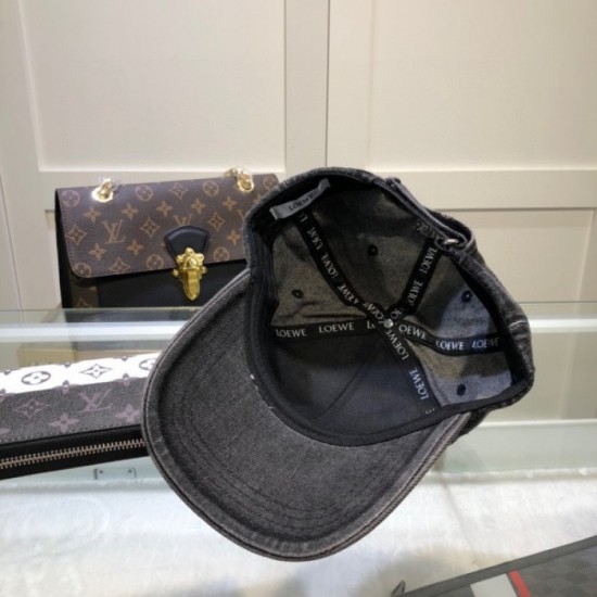 2023FW Hat Autumn Winter Fashion Trend Item LOEWE Loewe 2023FW Hat Autumn Winter Fashion Trend Item LOEWE Loewe