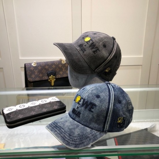 2023FW Hat Autumn Winter Fashion Trend Item LOEWE Loewe 2023FW Hat Autumn Winter Fashion Trend Item LOEWE Loewe