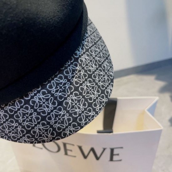 LOEWE This season's explosively popular standard product 2023FW hat LOEWE This season's explosively popular standard product 2023FW hat