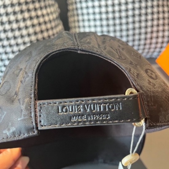 2023FW Hat Items also published in magazines LOUIS VUITTON Louis Vuitton 2023FW Hat Items also published in magazines LOUIS VUITTON Louis Vuitton