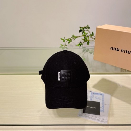 2023FW hat Must-see for those who missed buying this season! MIU MIU 2023FW hat Must-see for those who missed buying this season! MIU MIU