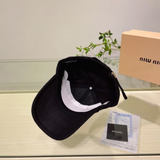 2023FW hat Must-see for those who missed buying this season! MIU MIU 2023FW hat Must-see for those who missed buying this season! MIU MIU