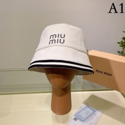 2023FW hat MIU MIU MIU MIU which is usable regardless of the scene