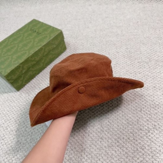 2023FW hat MIU MIU Both are popular 2023FW hat MIU MIU Both are popular