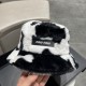 2023FW Hat MIU MIU Vest-type items 2023FW Hat MIU MIU Vest-type items