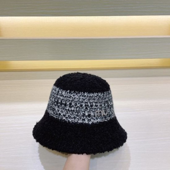 2023FW Hat MIU MIU Creates a casual feel 2023FW Hat MIU MIU Creates a casual feel