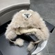 2023FW Hat PRADA I want to keep it this winter 2023FW Hat PRADA I want to keep it this winter
