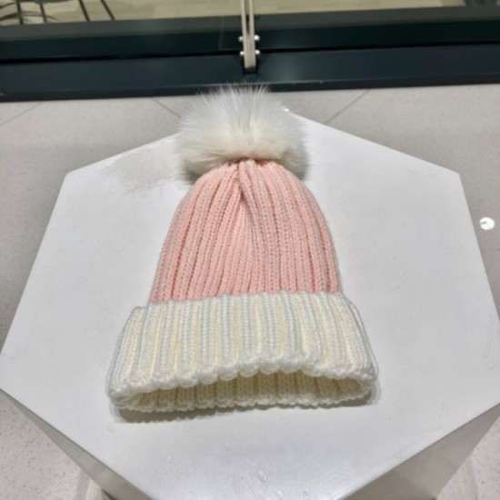 2023FW Hat PRADA Prada continues to be a brand this season 2023FW Hat PRADA Prada continues to be a brand this season