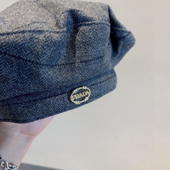 2023FW Hat PRADA A must-have winter staple item 2023FW Hat PRADA A must-have winter staple item