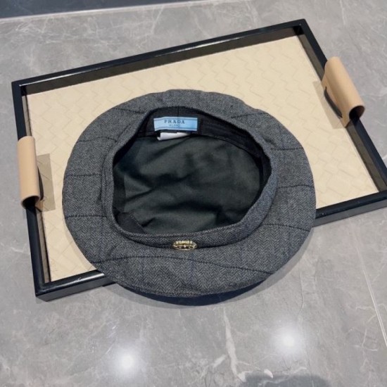 2023FW Hat PRADA A must-have winter staple item 2023FW Hat PRADA A must-have winter staple item
