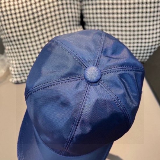 PRADA Prada A cool piece that stands out from the crowd 2023FW hat PRADA Prada A cool piece that stands out from the crowd 2023FW hat
