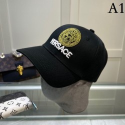VERSACE Versace summer not yet arrived in Japan color 2023SS hat