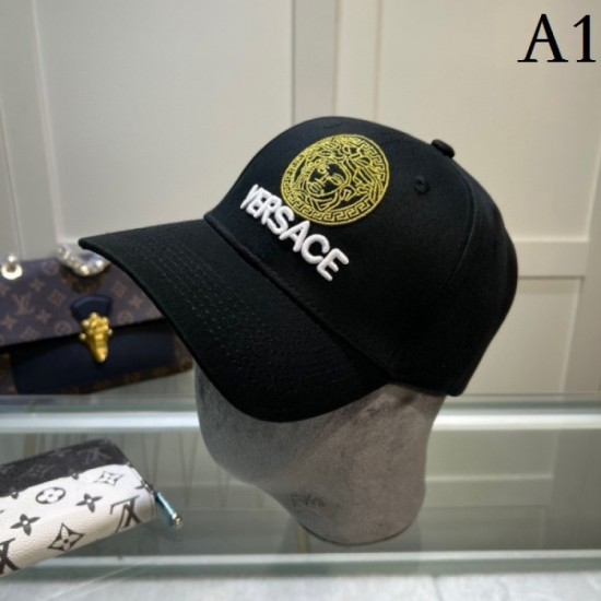 VERSACE Versace summer not yet arrived in Japan color 2023SS hat VERSACE Versace summer not yet arrived in Japan color 2023SS hat