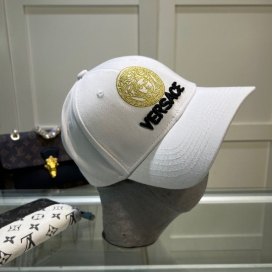 VERSACE Versace summer not yet arrived in Japan color 2023SS hat VERSACE Versace summer not yet arrived in Japan color 2023SS hat