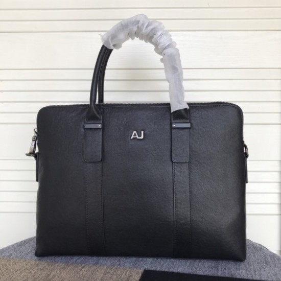 Popular style sold this year 2023SS ARMANI Armani briefcase Popular style sold this year 2023SS ARMANI Armani briefcase