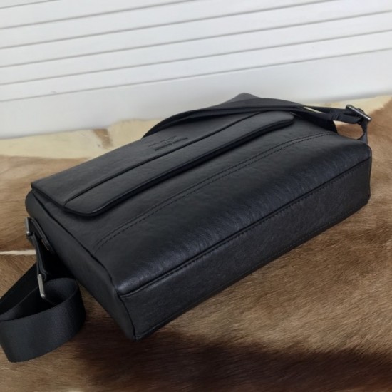 2023SS ARMANI Armani shoulder bag in an elegant and casual atmosphere 2023SS ARMANI Armani shoulder bag in an elegant and casual atmosphere