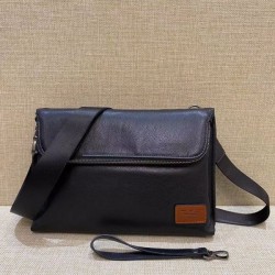 Super Rare Love at First Sight 2023FW ARMANI Men's Shoulder Bag