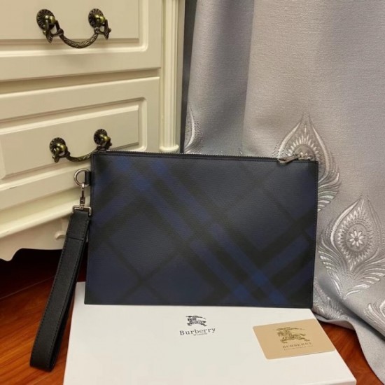 BURBERRY Burberry 2023SS clutch bag hottest first come first served BURBERRY Burberry 2023SS clutch bag hottest first come first served