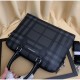 Item 2023SS BURBERRY Burberry briefcase with a strong presence Item 2023SS BURBERRY Burberry briefcase with a strong presence