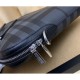 Item 2023SS BURBERRY Burberry briefcase with a strong presence Item 2023SS BURBERRY Burberry briefcase with a strong presence