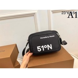 2023SS BURBERRY Burberry shoulder bag to put in this summer