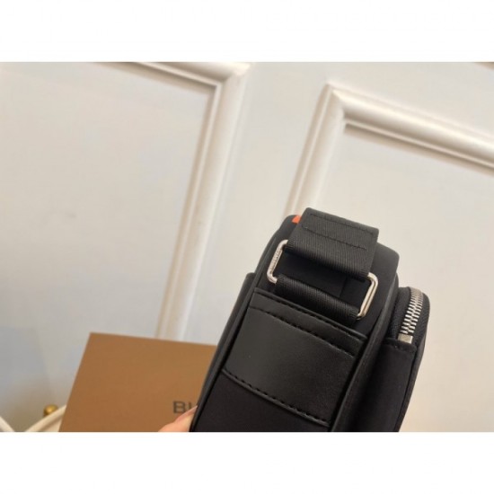 2023SS BURBERRY Burberry shoulder bag to put in this summer 2023SS BURBERRY Burberry shoulder bag to put in this summer