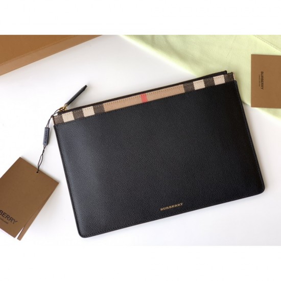 Latest and guaranteed to be sold out 2023FW BURBERRY Burberry clutch bag Latest and guaranteed to be sold out 2023FW BURBERRY Burberry clutch bag