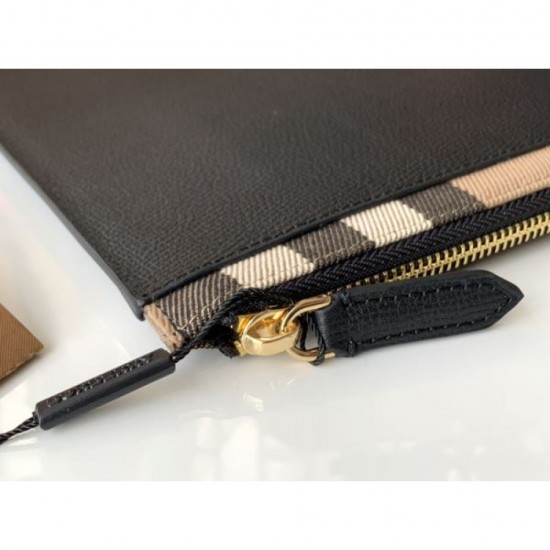 Latest and guaranteed to be sold out 2023FW BURBERRY Burberry clutch bag Latest and guaranteed to be sold out 2023FW BURBERRY Burberry clutch bag