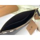 Latest and guaranteed to be sold out 2023FW BURBERRY Burberry clutch bag Latest and guaranteed to be sold out 2023FW BURBERRY Burberry clutch bag