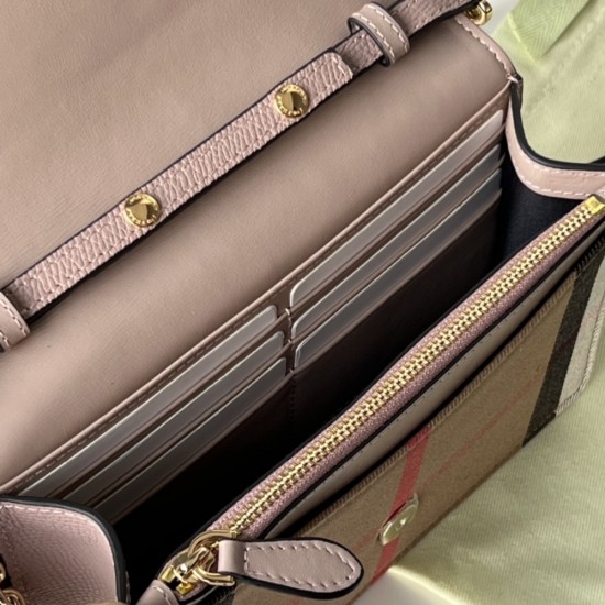 Very bargain 2023FW BURBERRY Burberry shoulder bag Very bargain 2023FW BURBERRY Burberry shoulder bag