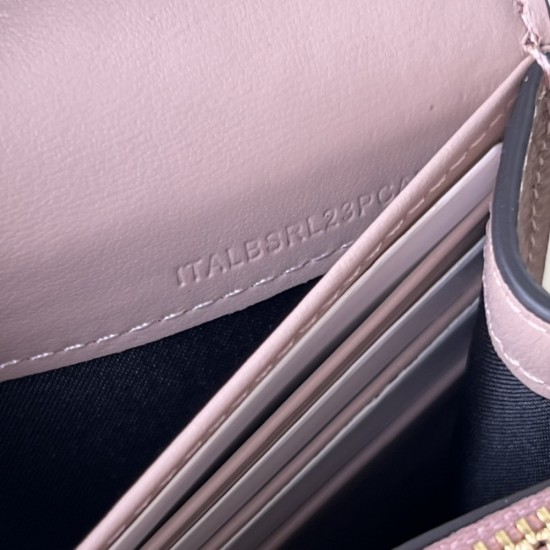 Very bargain 2023FW BURBERRY Burberry shoulder bag Very bargain 2023FW BURBERRY Burberry shoulder bag