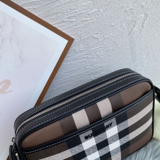 Very popular 2023FW BURBERRY Burberry men's shoulder bag Very popular 2023FW BURBERRY Burberry men's shoulder bag