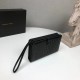 BURBERRY Burberry clutch bag 2023FW will definitely be popular this winter too BURBERRY Burberry clutch bag 2023FW will definitely be popular this winter too
