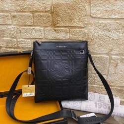 BURBERRY Burberry shoulder bag 2023FW Both are popular