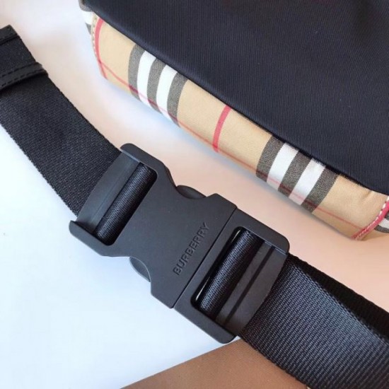 BURBERRY Waist bag 2023FW Vest style items BURBERRY Waist bag 2023FW Vest style items