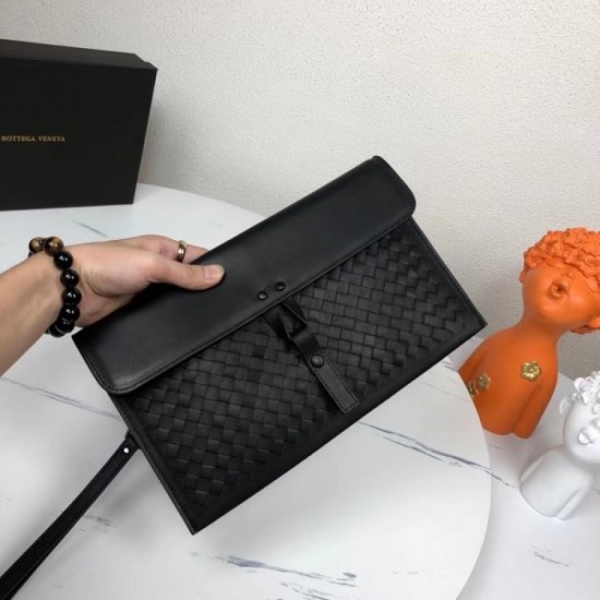This year's trend 2023SS BOTTEGA VENETA Bottega Veneta clutch bag This year's trend 2023SS BOTTEGA VENETA Bottega Veneta clutch bag
