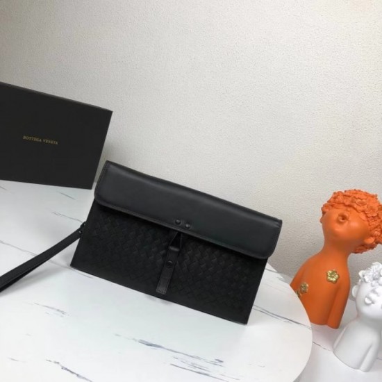This year's trend 2023SS BOTTEGA VENETA Bottega Veneta clutch bag This year's trend 2023SS BOTTEGA VENETA Bottega Veneta clutch bag
