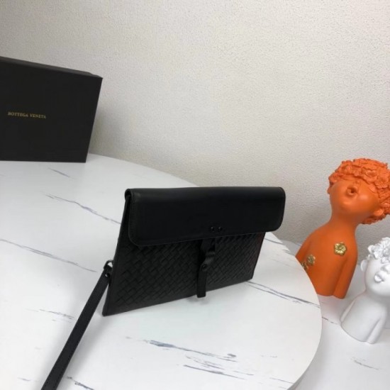 This year's trend 2023SS BOTTEGA VENETA Bottega Veneta clutch bag This year's trend 2023SS BOTTEGA VENETA Bottega Veneta clutch bag