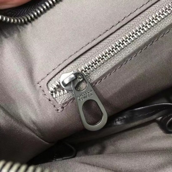 Early sold out 2023SS BOTTEGA VENETA Clutch bag Early sold out 2023SS BOTTEGA VENETA Clutch bag