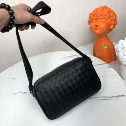 Popular topic 2023SS BOTTEGA VENETA Bottega Veneta shoulder bag