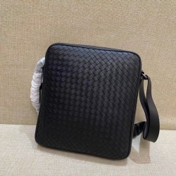 Sold out required 2023SS BOTTEGA VENETA Bottega Veneta shoulder bag