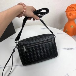 Summer popular 2023SS BOTTEGA VENETA Bottega Veneta shoulder bag